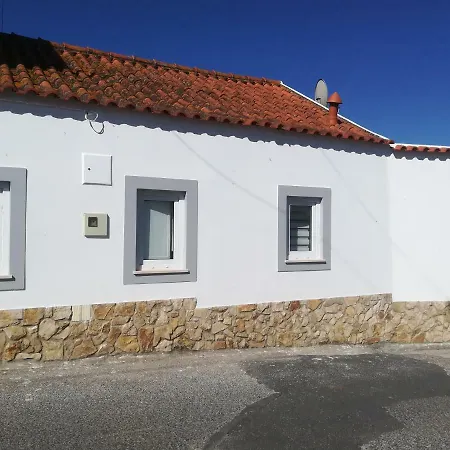 Casa Da Avo Tatil Evi Vau (Obidos)